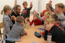 Zkoum�n� vlastnost� tekut�ho dus�ku